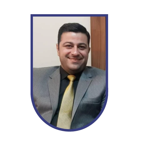 دکتر سینا گرامی - مشاور نسل چهارم مدیریت و مدیر فیوچرلایت